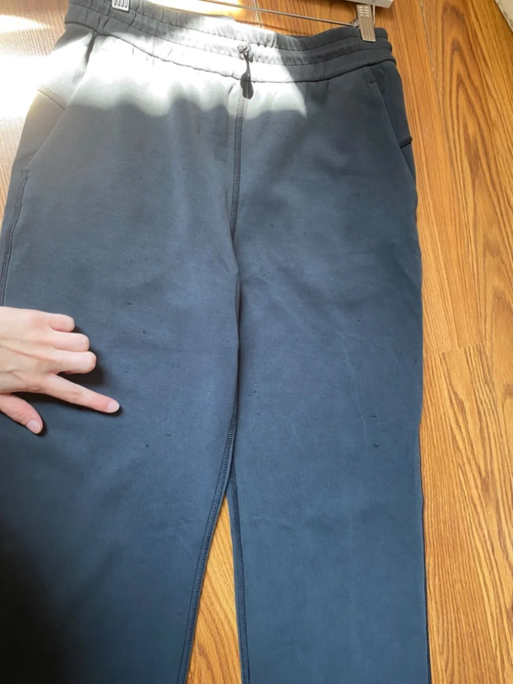Lululemon Softstreme High-Rise Straight-Leg Crop